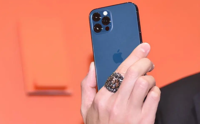 隆尧苹果手机维修分享iPhone12系列重启方法教程 